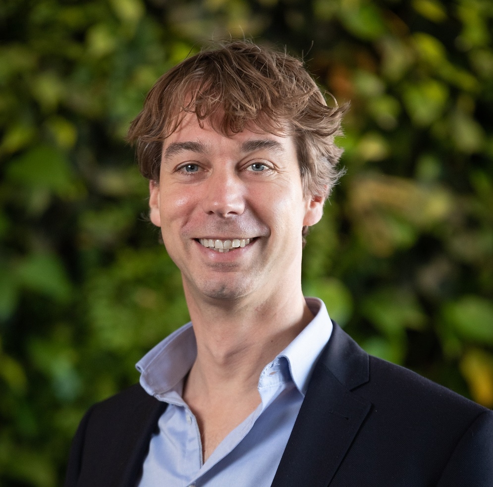 https://www.rijndam.nl/assets/uploads/images/medewerkers/Joris_Uges_RvB_ws_klein.jpg