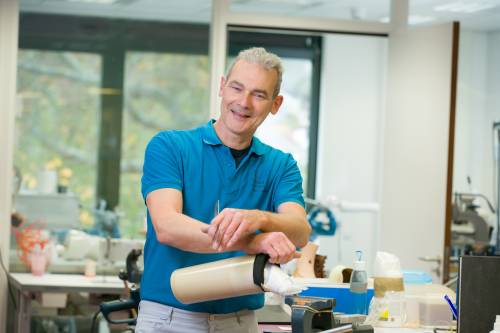 https://www.rijndam.nl/assets/uploads/images/medewerkers/Peter_van_Vliet_Orthopedietechniek_20161201_%281%29.jpg