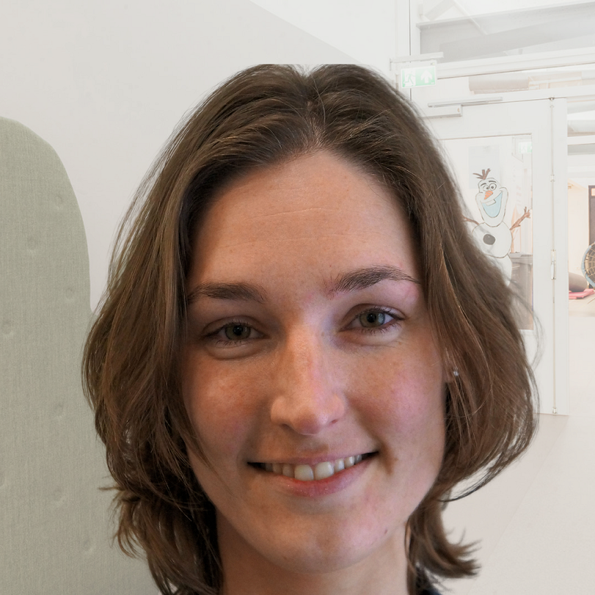 https://www.rijndam.nl/assets/uploads/images/medewerkers/Profielfoto_Jasmijn_van_Bemmel__vierkant_kinderrevalidatie_artsen.png