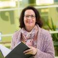 https://www.rijndam.nl/assets/uploads/images/medewerkers/medium_Marian_Bik_manager_administratie_orthopedietechniek_WS.jpg